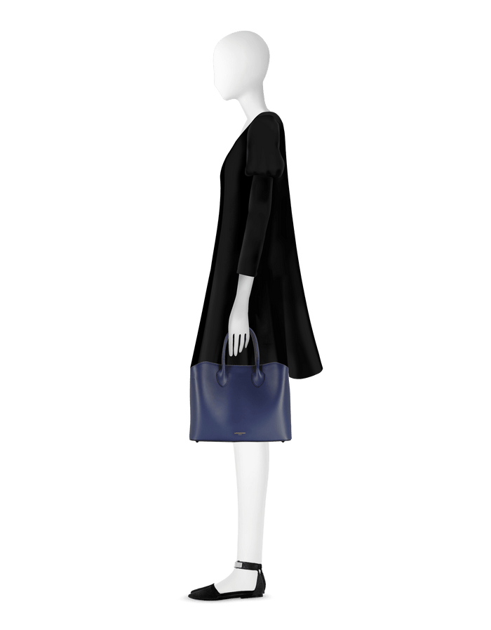 JACKIE SMALL TOTE BAG 24 IN BLACK CALFSKIN GOLD HARDWARE